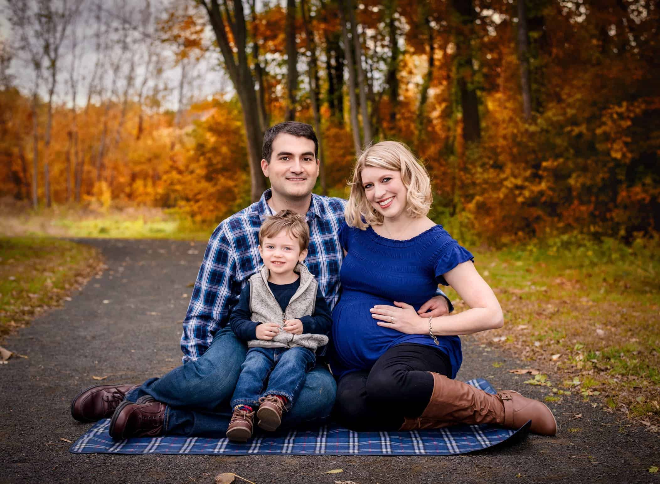 Cole Glastonbury Maternity & Family Photographer One Big Happy Photo